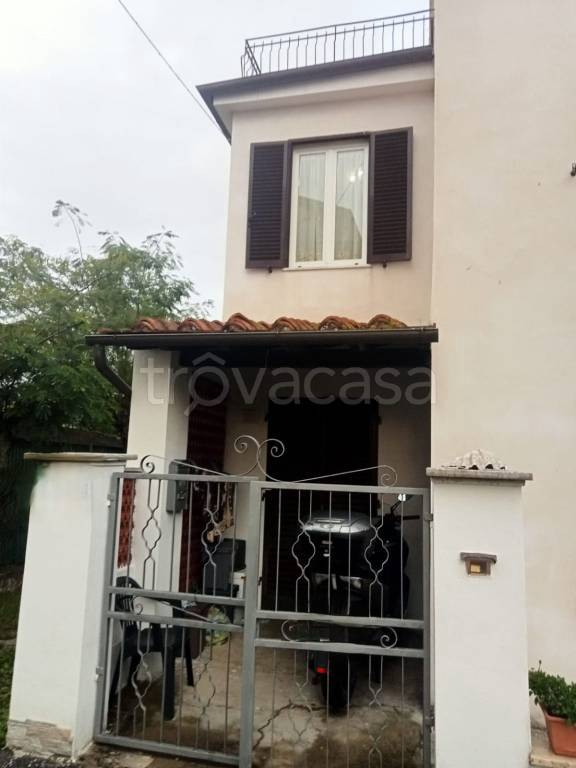 casa indipendente in vendita a Lucca in zona zona SS. Annunziata