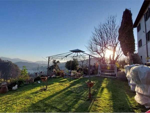 casa indipendente in vendita a Lucca in zona Pieve di Brancoli