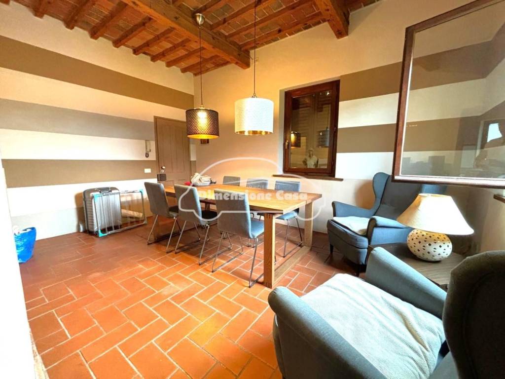 appartamento in vendita a Lucca in zona Mutigliano
