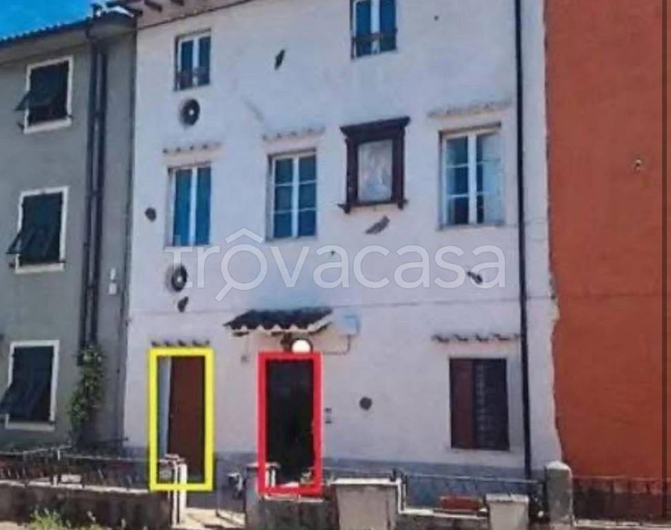 appartamento in vendita a Lucca in zona Montuolo