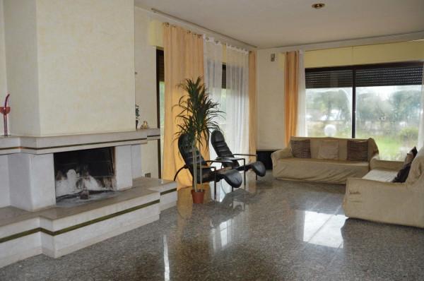 casa indipendente in vendita a Lucca in zona Balbano