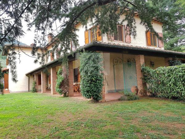 casa indipendente in vendita a Lucca in zona Pontetetto