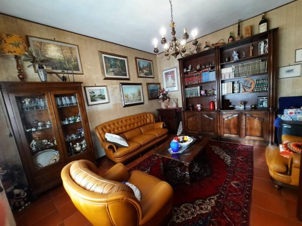 casa indipendente in vendita a Lucca in zona Nozzano