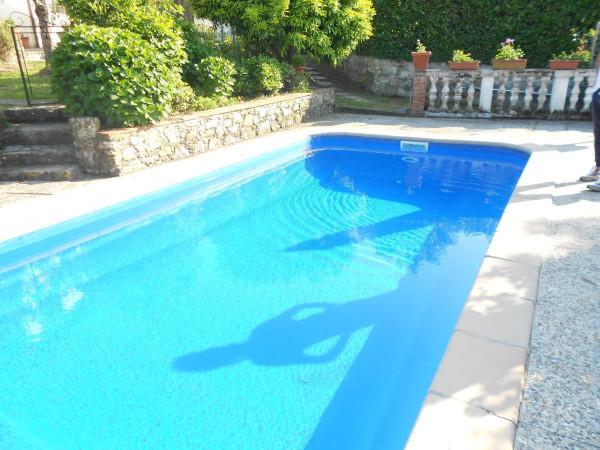 casa indipendente in vendita a Lucca in zona Massa Pisana