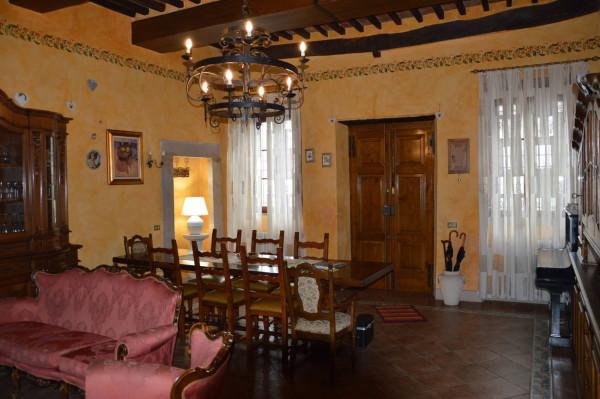 casa indipendente in vendita a Lucca in zona Massa Pisana