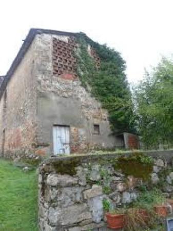 casale in vendita a Lucca in zona zona San Vito