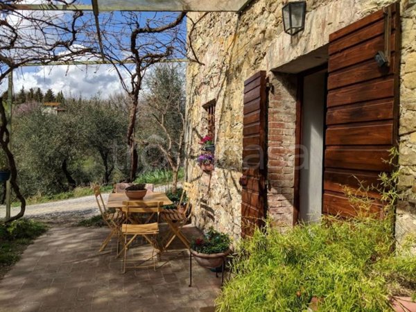 casa indipendente in vendita a Lucca in zona Monte San Quirico