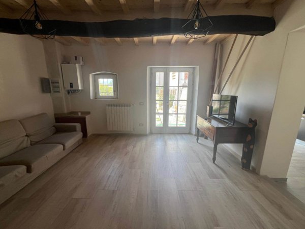 casa indipendente in vendita a Lucca in zona Sant'Anna