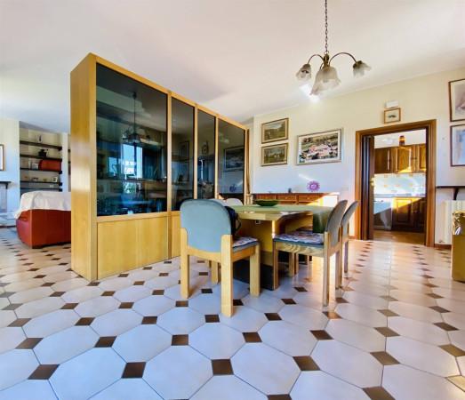 casa indipendente in vendita a Lucca in zona Ponte a Moriano