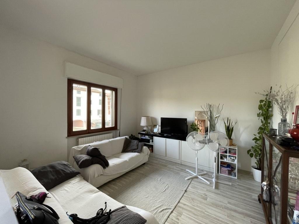 appartamento in vendita a Lucca in zona Zona San Concordio