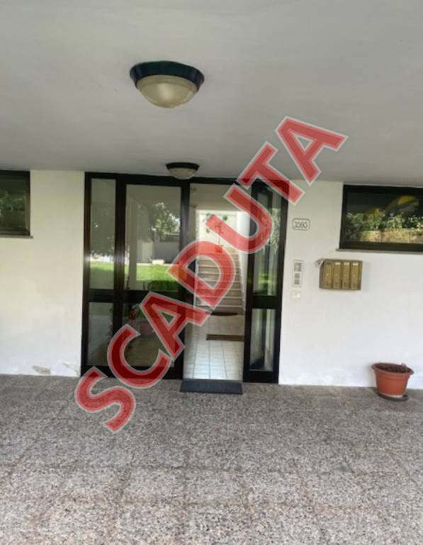 appartamento in vendita a Lucca in zona Piazzano