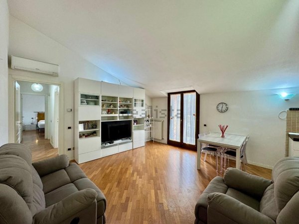 appartamento in vendita a Lucca in zona Zona San Concordio