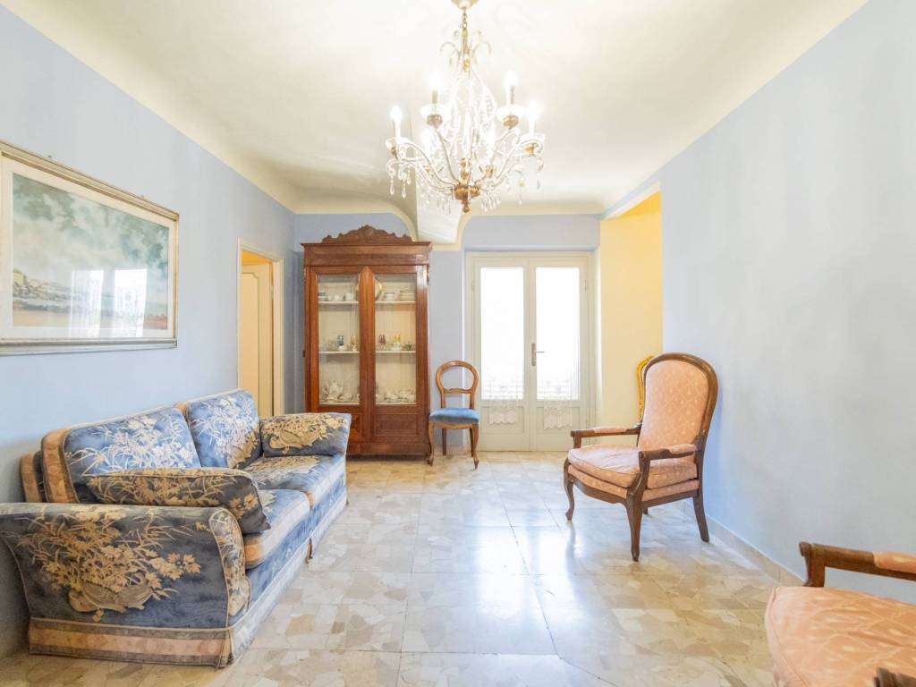 appartamento in vendita a Lucca in zona Centro Città