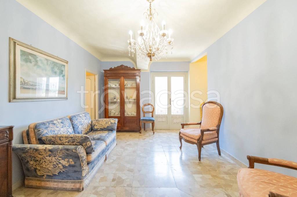 appartamento in vendita a Lucca in zona Centro Città