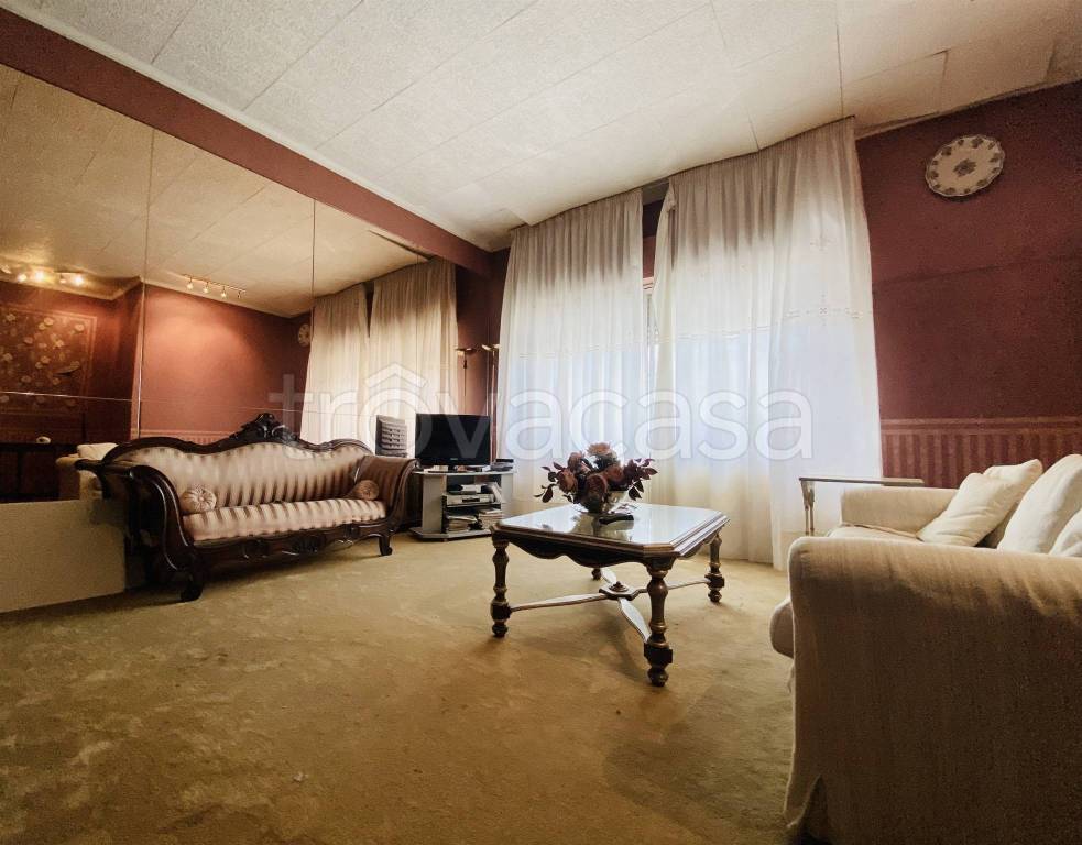 appartamento in vendita a Lucca in zona Pontetetto