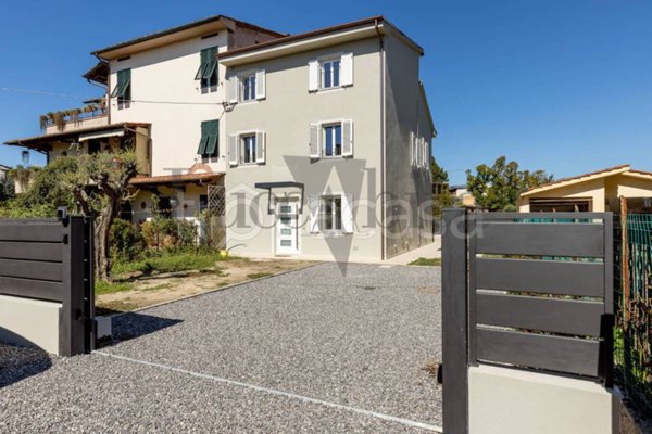 casa indipendente in vendita a Lucca in zona zona San Marco
