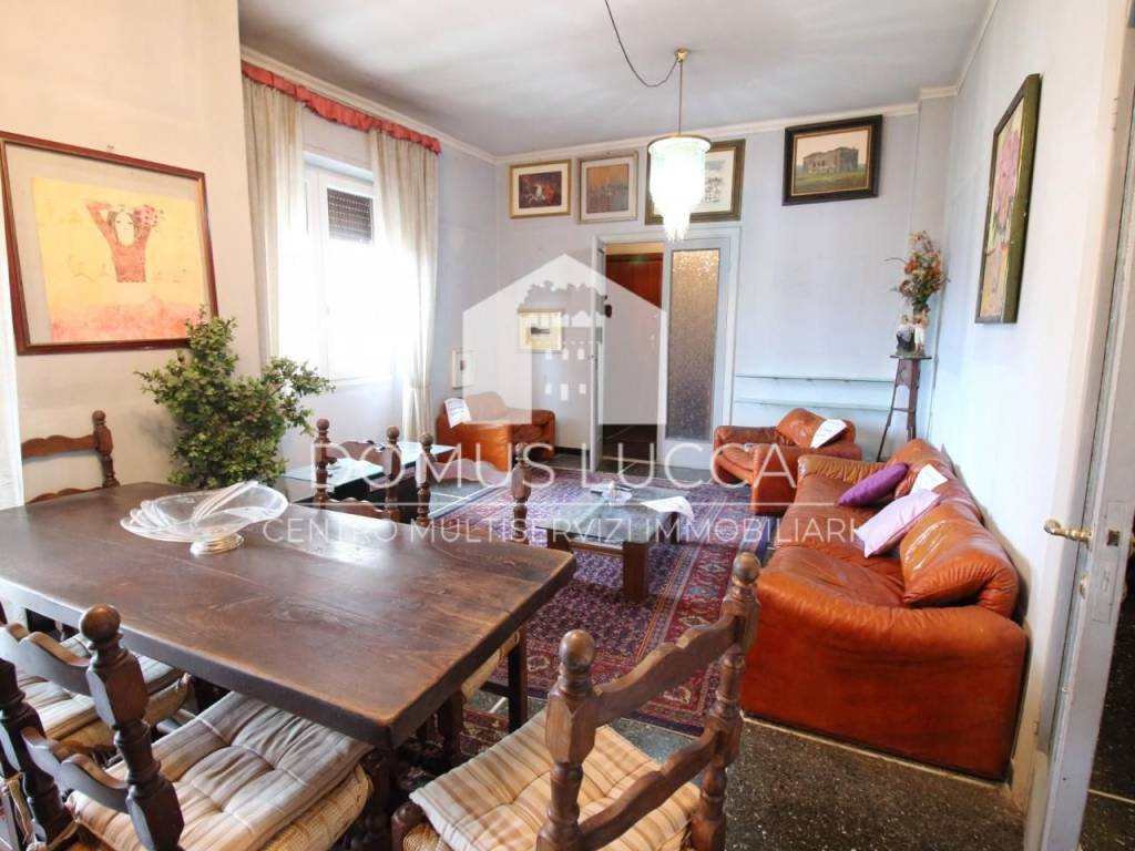 appartamento in vendita a Lucca in zona Sant'Anna