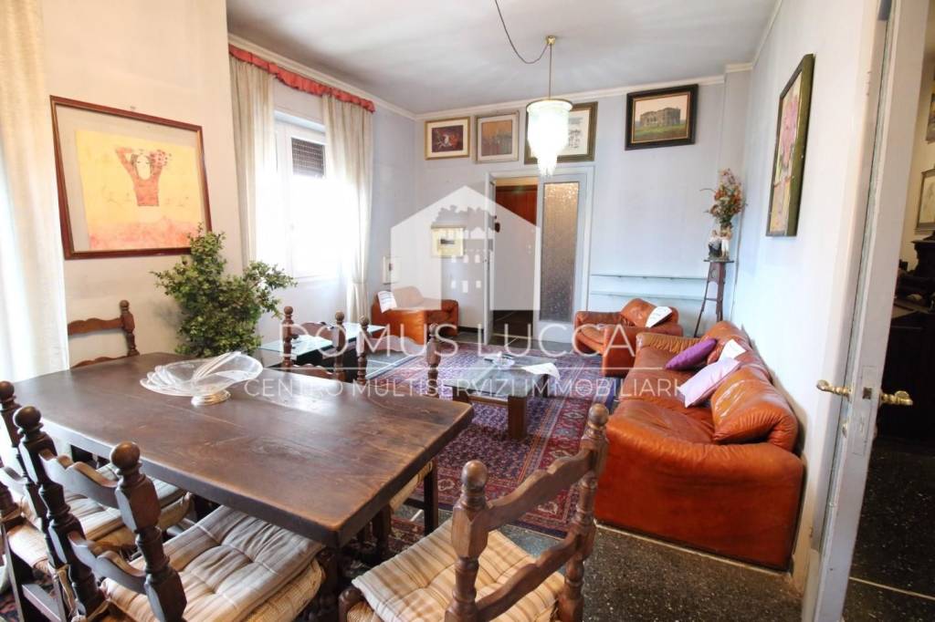 appartamento in vendita a Lucca in zona Sant'Anna