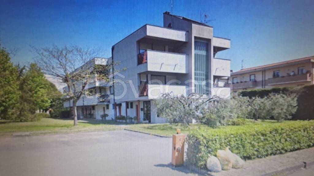 appartamento in vendita a Lucca in zona Torre