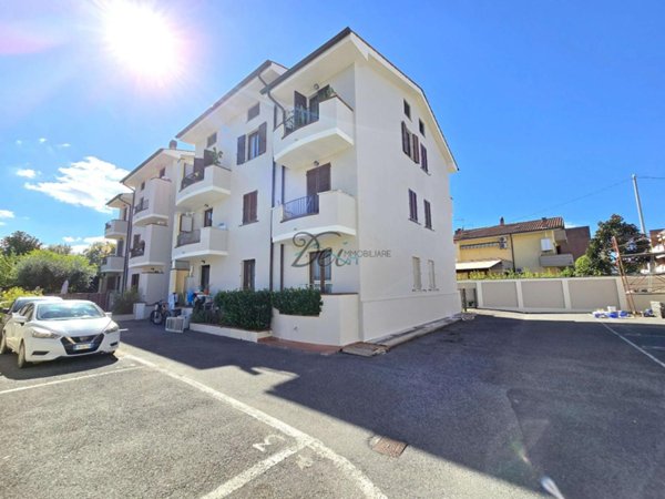 casa indipendente in vendita a Lucca in zona zona San Filippo
