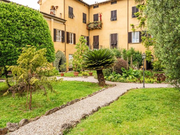 appartamento in vendita a Lucca in zona Centro Città