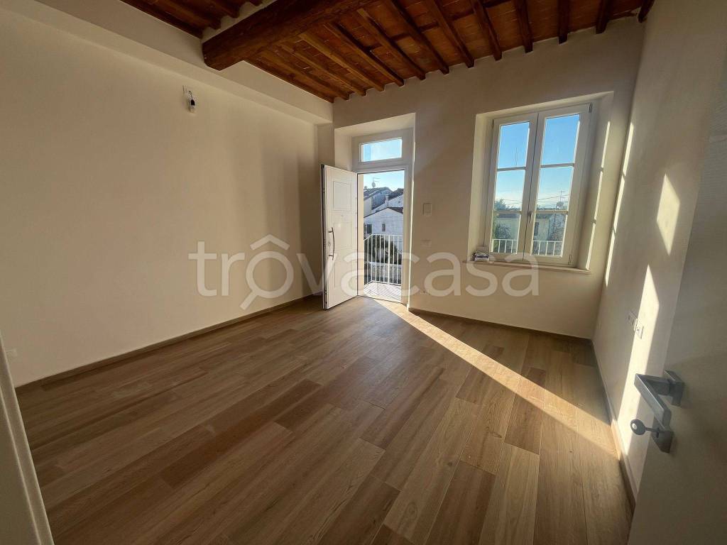 appartamento in vendita a Lucca in zona zona San Vito