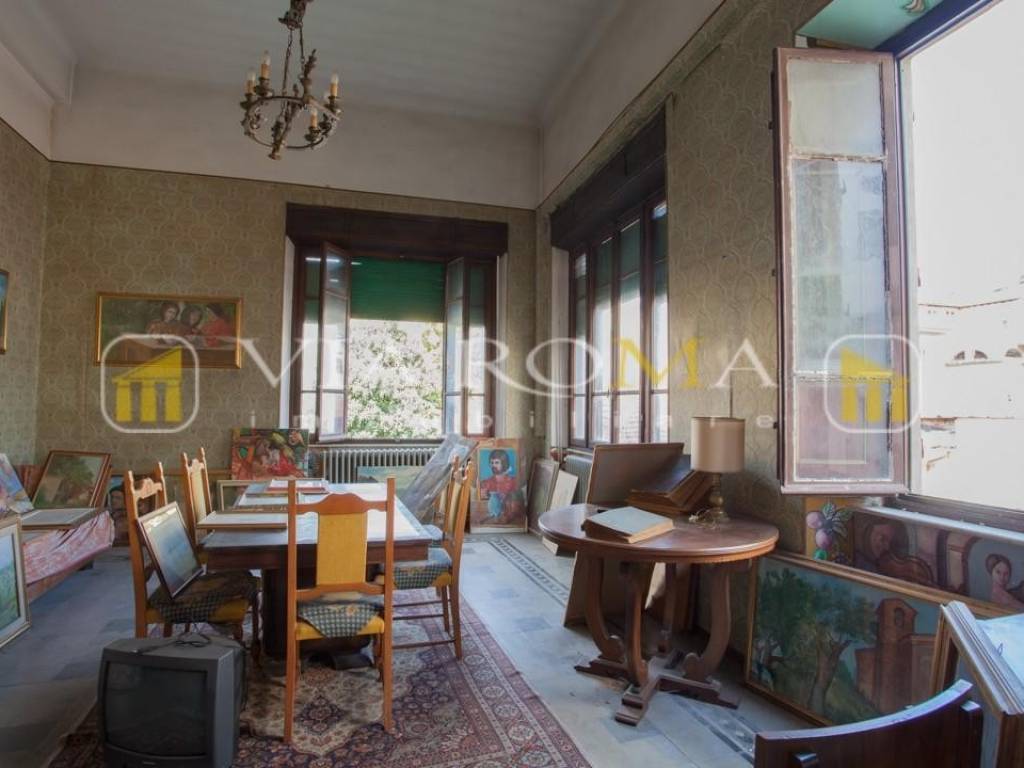 appartamento in vendita a Lucca in zona Centro Città