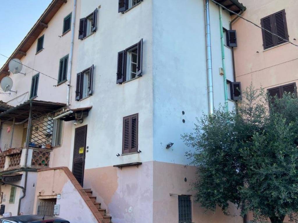 casa indipendente in vendita a Lucca in zona Sant'Angelo in Campo