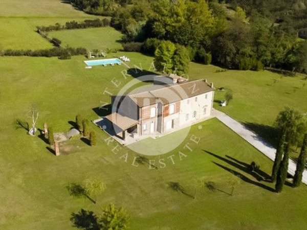 casa indipendente in vendita a Lucca in zona Monte San Quirico