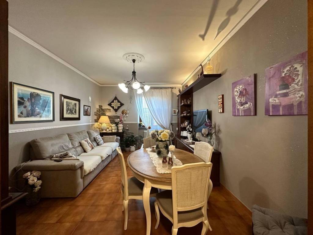 appartamento in vendita a Lucca in zona zona Sorbano