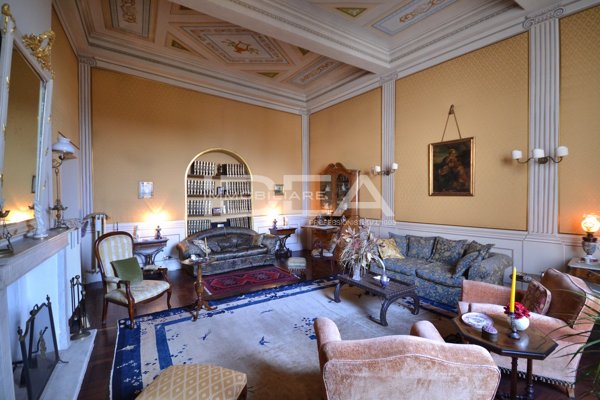 appartamento in vendita a Lucca in zona Centro Città