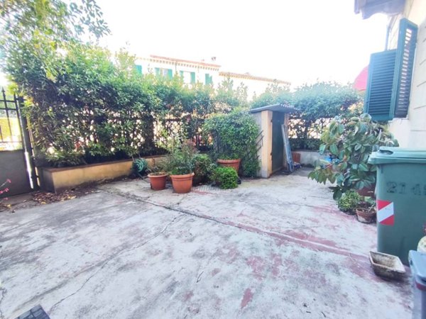 casa indipendente in vendita a Lucca in zona zona San Marco