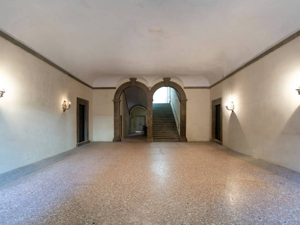 appartamento in vendita a Lucca in zona Centro Città