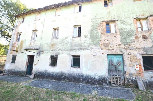 casa indipendente in vendita a Lucca in zona Santa Maria del Giudice