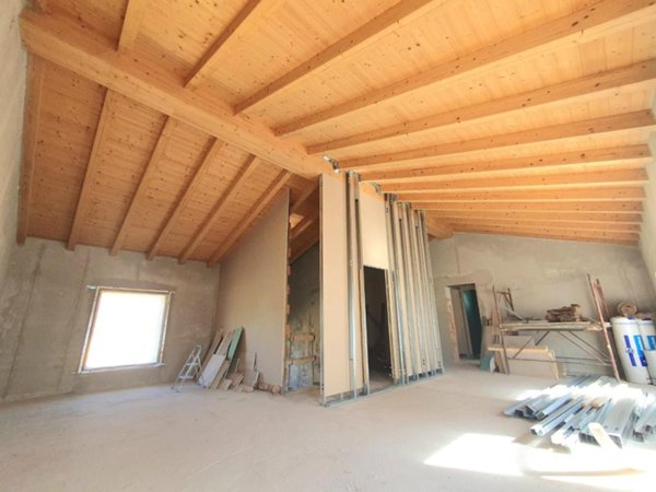 appartamento in vendita a Lucca in zona Ponte a Moriano