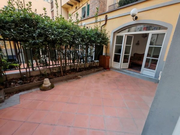 appartamento in vendita a Lucca in zona Centro Città