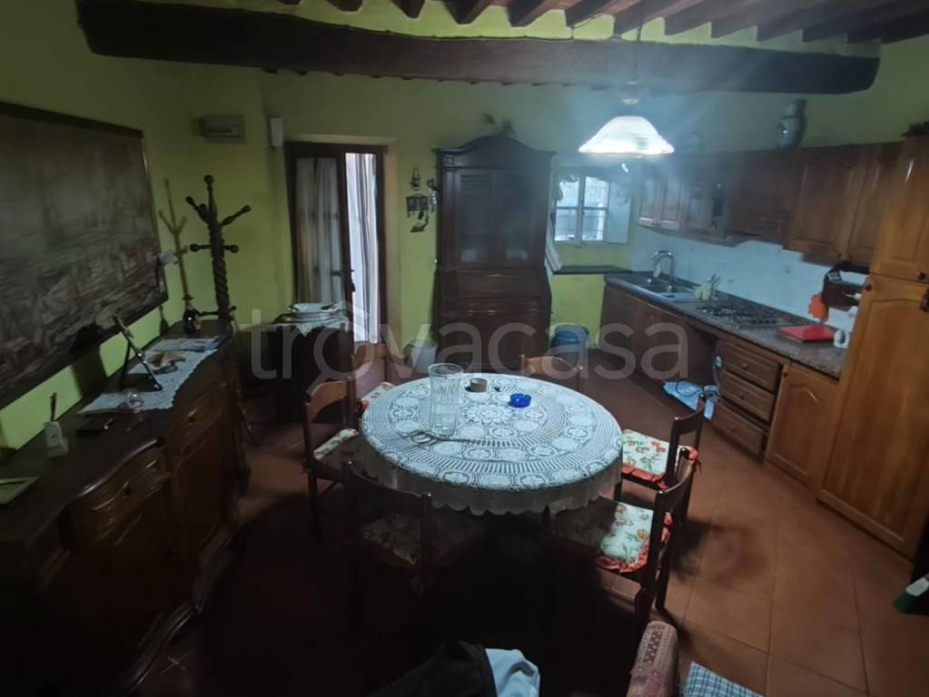 casa indipendente in vendita a Lucca in zona Sant'Alessio