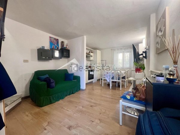 casa indipendente in vendita a Lucca in zona Zona San Concordio