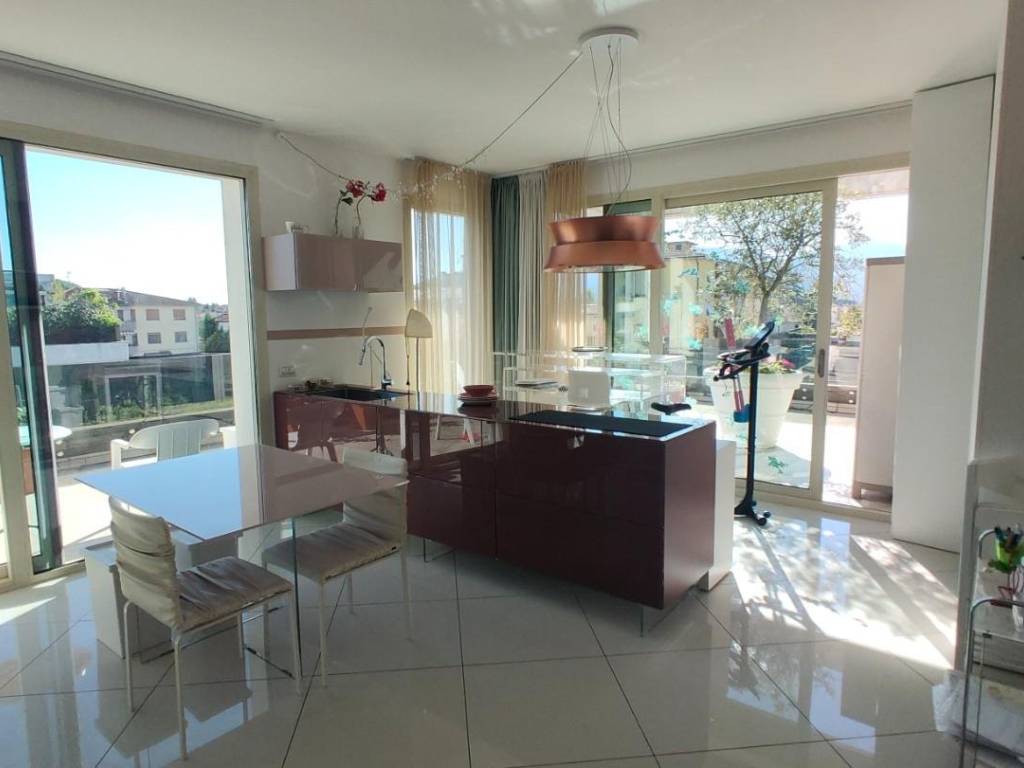 appartamento in vendita a Lucca in zona Zona San Concordio