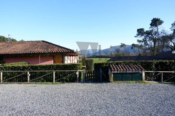 casa indipendente in vendita a Lucca in zona Maggiano