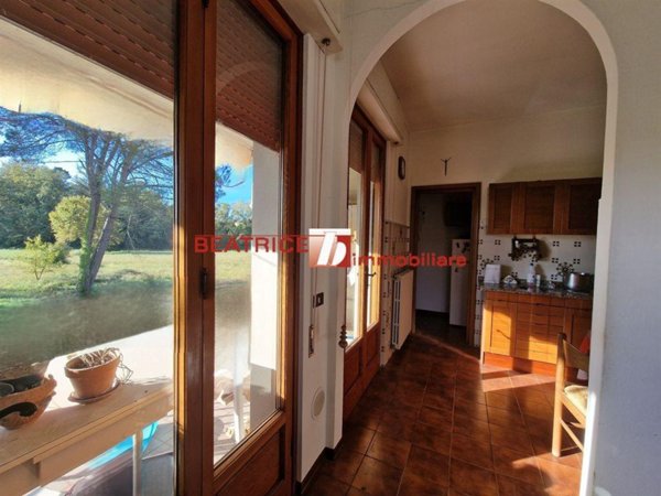 casa indipendente in vendita a Lucca in zona Centro Città