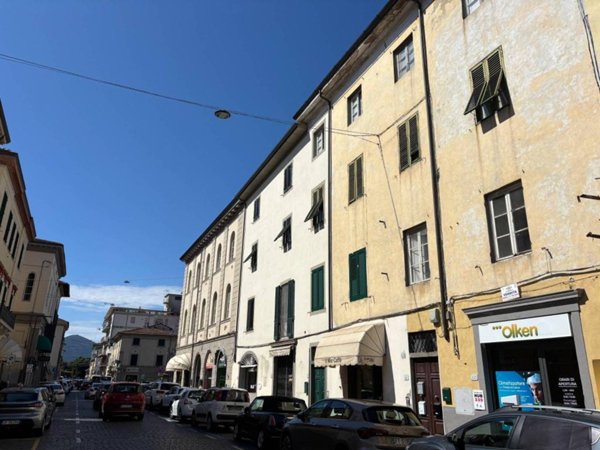 appartamento in vendita a Lucca in zona zona San Marco