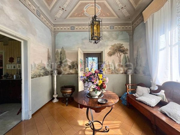 casa indipendente in vendita a Lucca in zona Ponte a Moriano