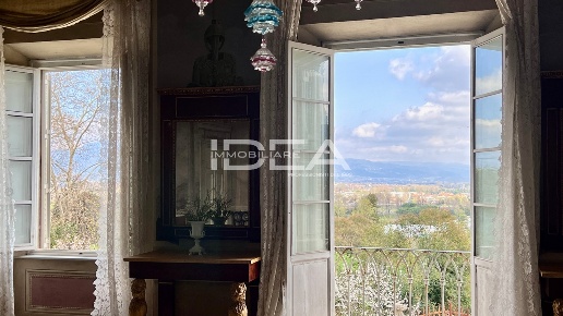 casa indipendente in vendita a Lucca in zona Vicopelago
