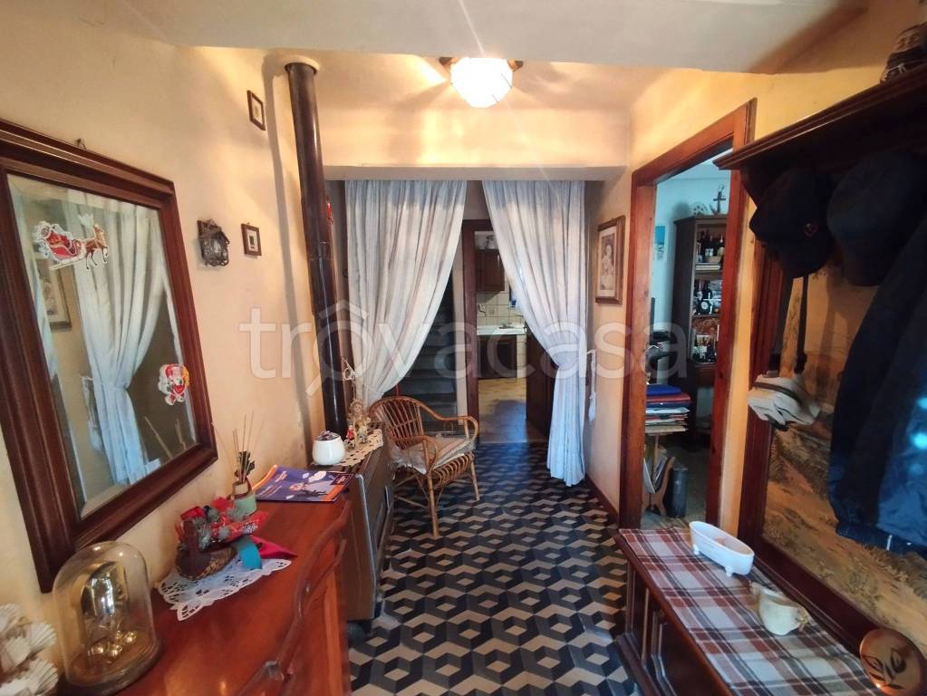 casa indipendente in vendita a Lucca in zona Zona San Concordio