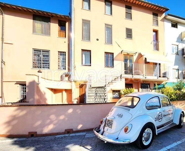 appartamento in vendita a Lucca in zona Centro Città