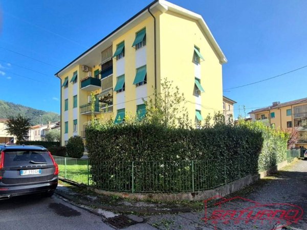 appartamento in vendita a Lucca in zona Ponte a Moriano