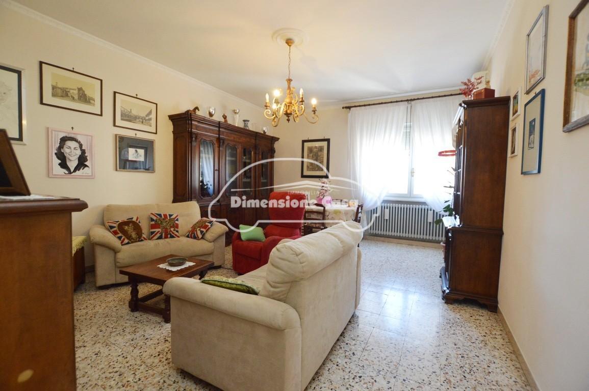 appartamento in vendita a Lucca in zona Centro Città