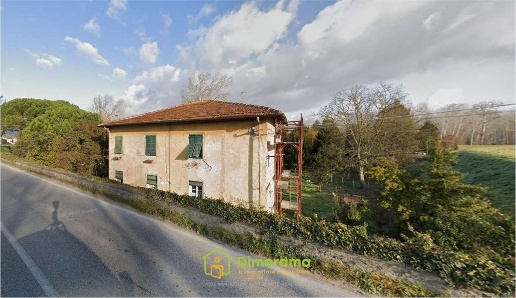 appartamento in vendita a Lucca in zona Nave