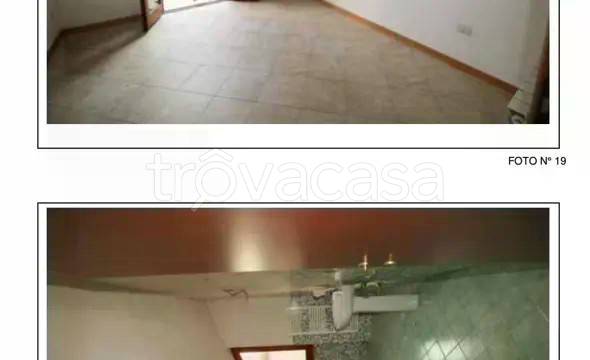 appartamento in vendita a Lucca in zona Picciorana